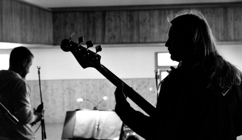Mucicallydown.com privacy || mucicallydown.com live performances